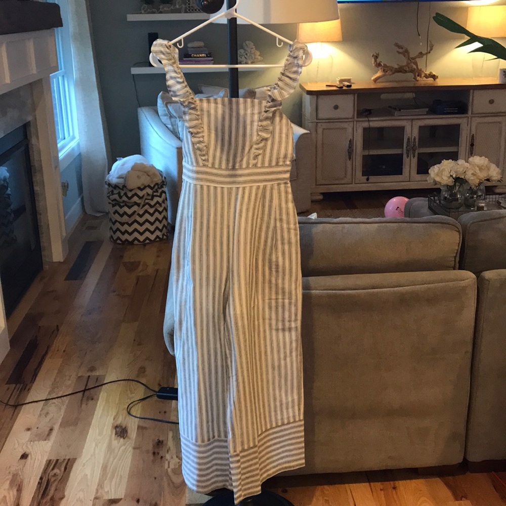 Ruffle sleeve jumpsuit